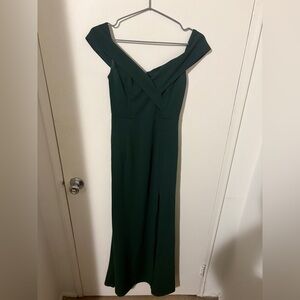 Elegant Green Off-Shoulder Dress